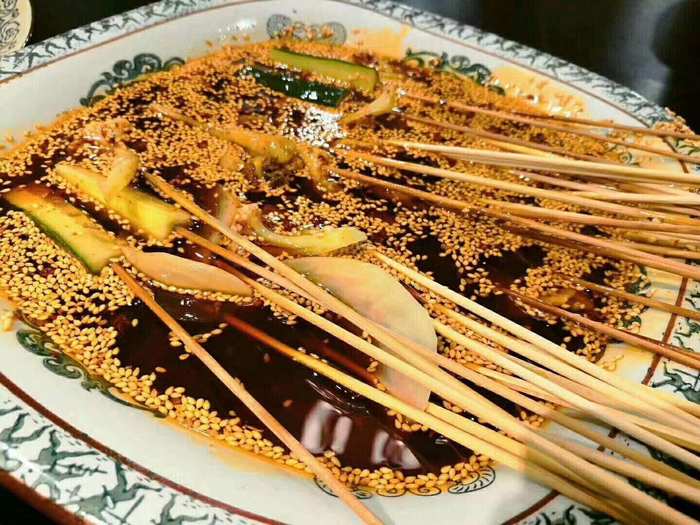 小吃开店服务费多少成品