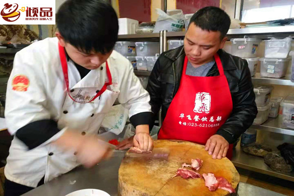 华飞重庆鸡公煲nba无插件极速体育_jrs直播网_jrs低调直播网