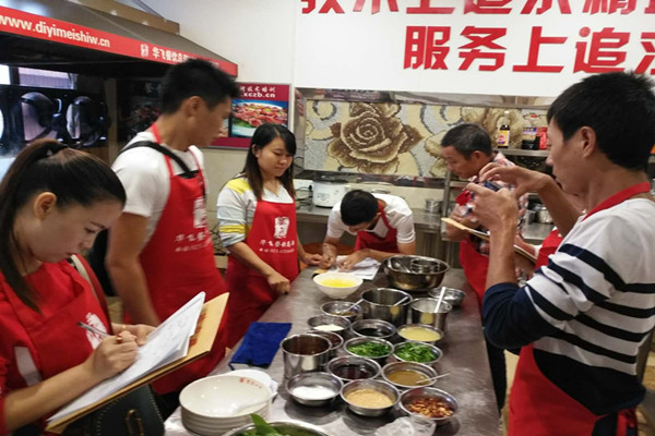 特色小吃技术nba无插件极速体育_jrs直播网_jrs低调直播网学员实操