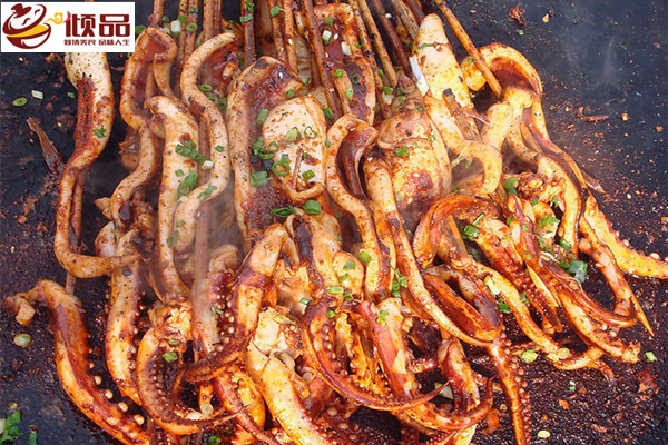 2019年路边摊火爆的十款特色小吃