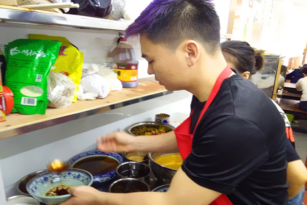 学习做牛肉面技术实操