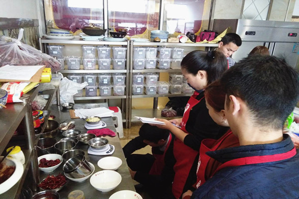 华飞回转小火锅nba无插件极速体育_jrs直播网_jrs低调直播网