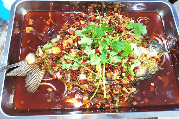 倾品万州烤鱼加盟