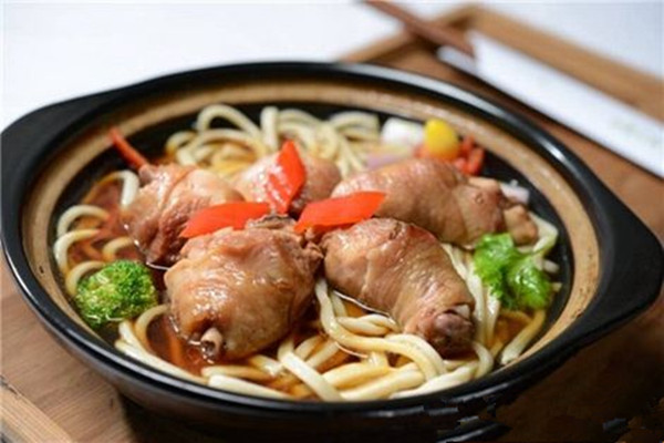 倾品鸡公面加盟