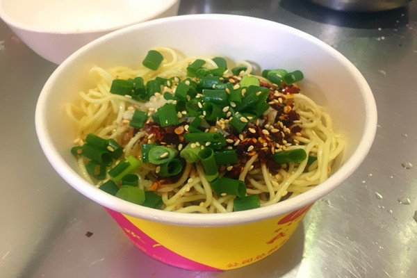 华飞凉面凉皮nba无插件极速体育_jrs直播网_jrs低调直播网