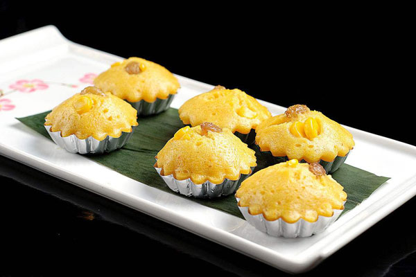 倾品石磨嫩玉米蒸糕加盟学员制作成品