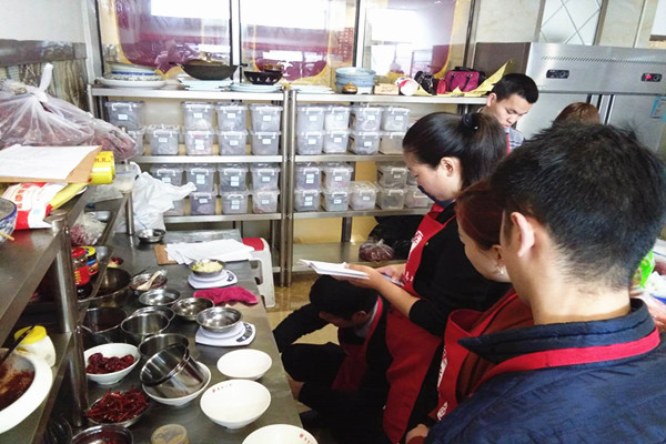 华飞猪油锅块nba无插件极速体育_jrs直播网_jrs低调直播网