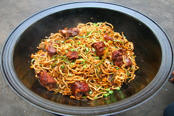 华飞铁锅焖面nba无插件极速体育_jrs直播网_jrs低调直播网