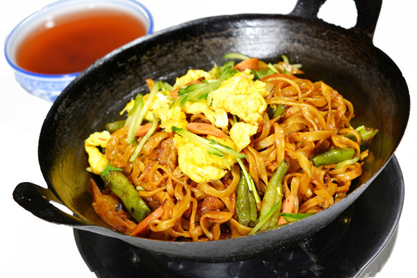 华飞铁锅焖面nba无插件极速体育_jrs直播网_jrs低调直播网