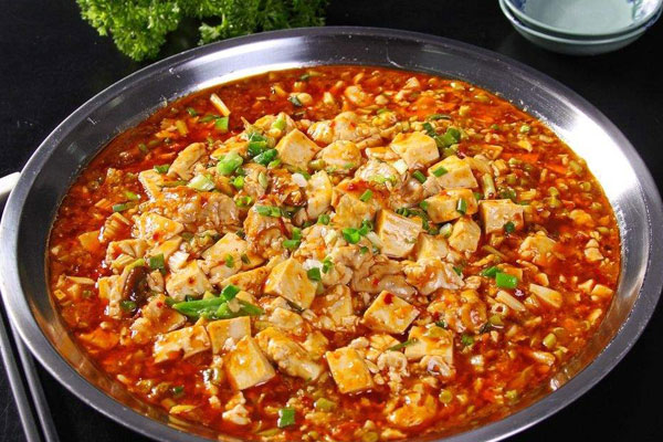 倾品脑花豆腐加盟学员制作成品