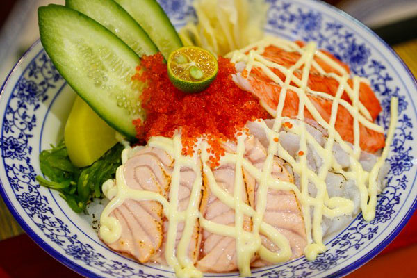 倾品海鲜丼加盟学员制作成品