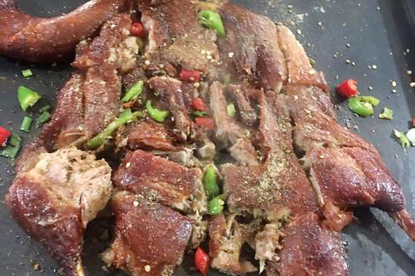 倾品铁板鸭加盟学员制作成品