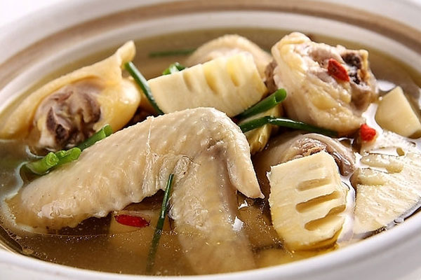 华飞方竹笋土鸡汤锅nba无插件极速体育_jrs直播网_jrs低调直播网学员制作成品