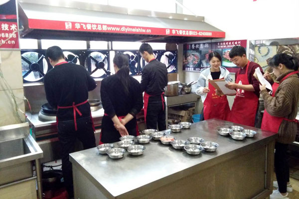 华飞棺材板nba无插件极速体育_jrs直播网_jrs低调直播网学员nba无插件极速体育_jrs直播网_jrs低调直播网过程