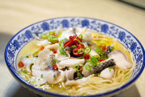 倾品酸菜鱼面加盟学员制作成品