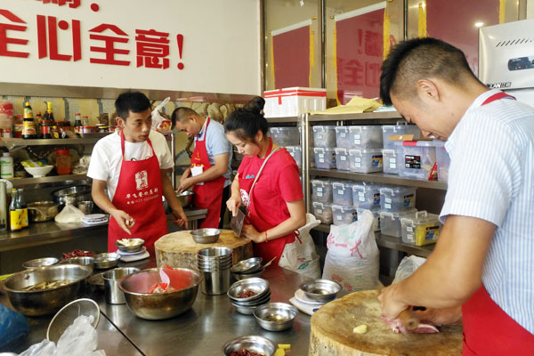 华飞鸡排饭nba无插件极速体育_jrs直播网_jrs低调直播网