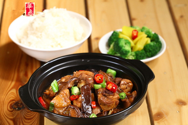 黄焖鸡米饭配方