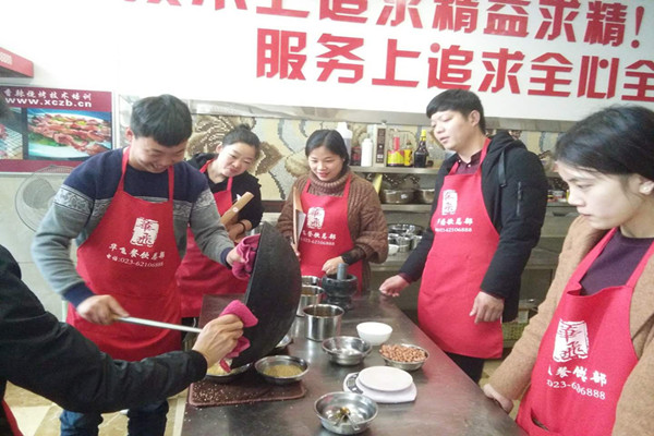 学鸡汤红油米线技术