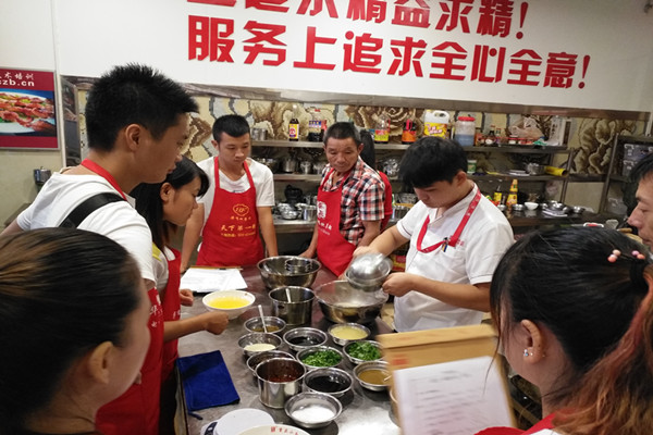 正宗陕西油泼面料油配方